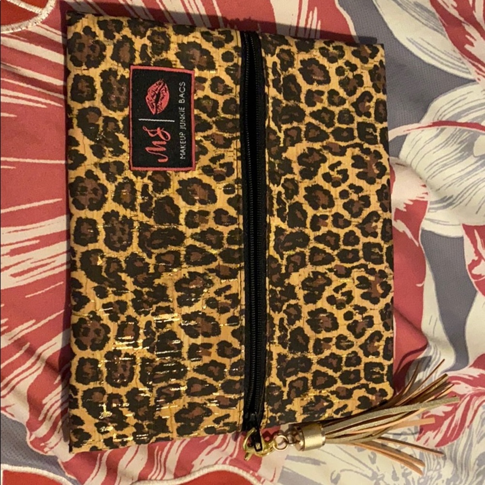 Makeup junkie bag